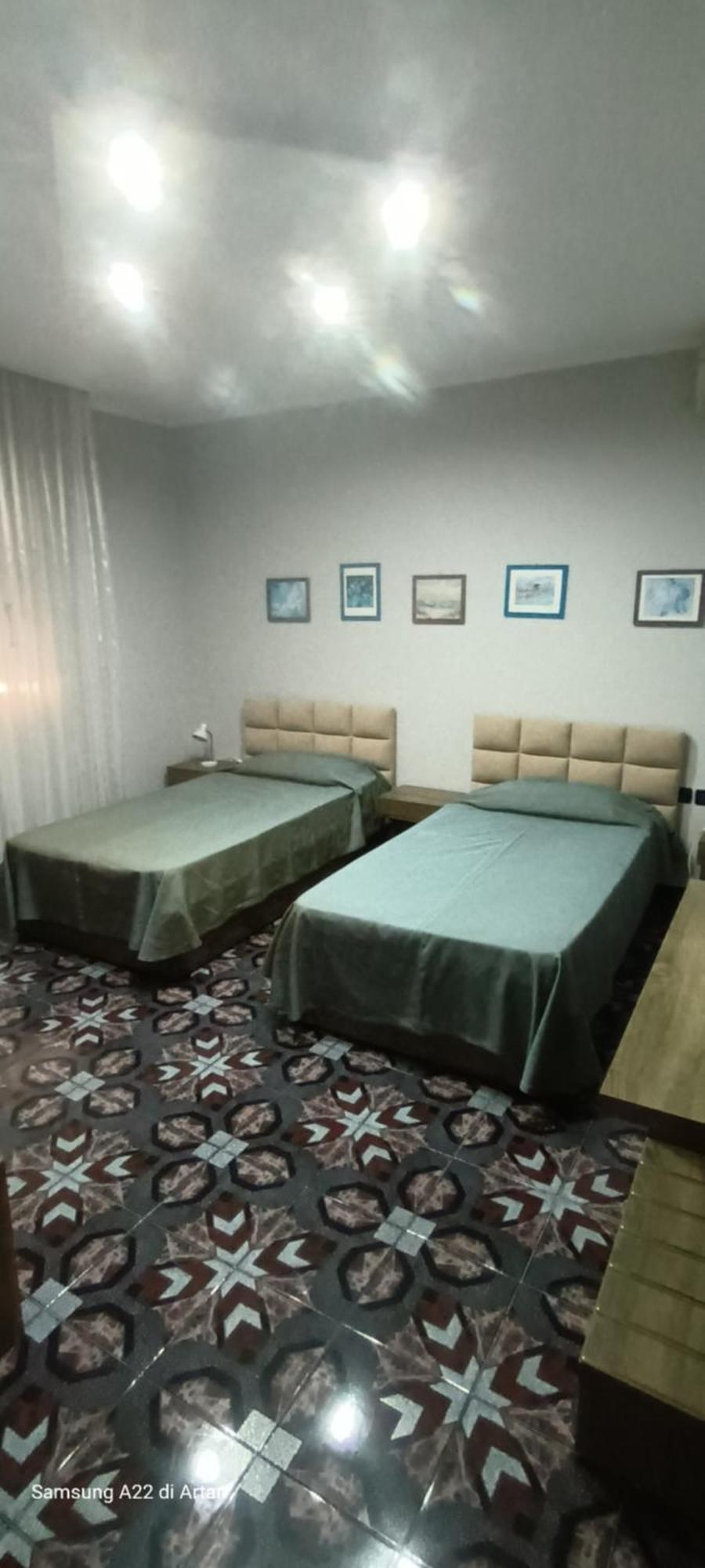 Royal Aparthotel Вльора Екстер'єр фото