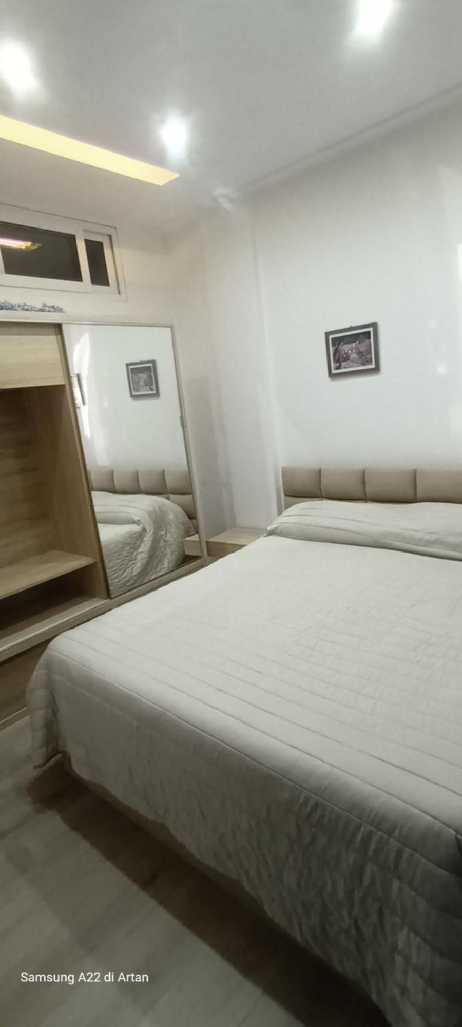 Royal Aparthotel Вльора Екстер'єр фото