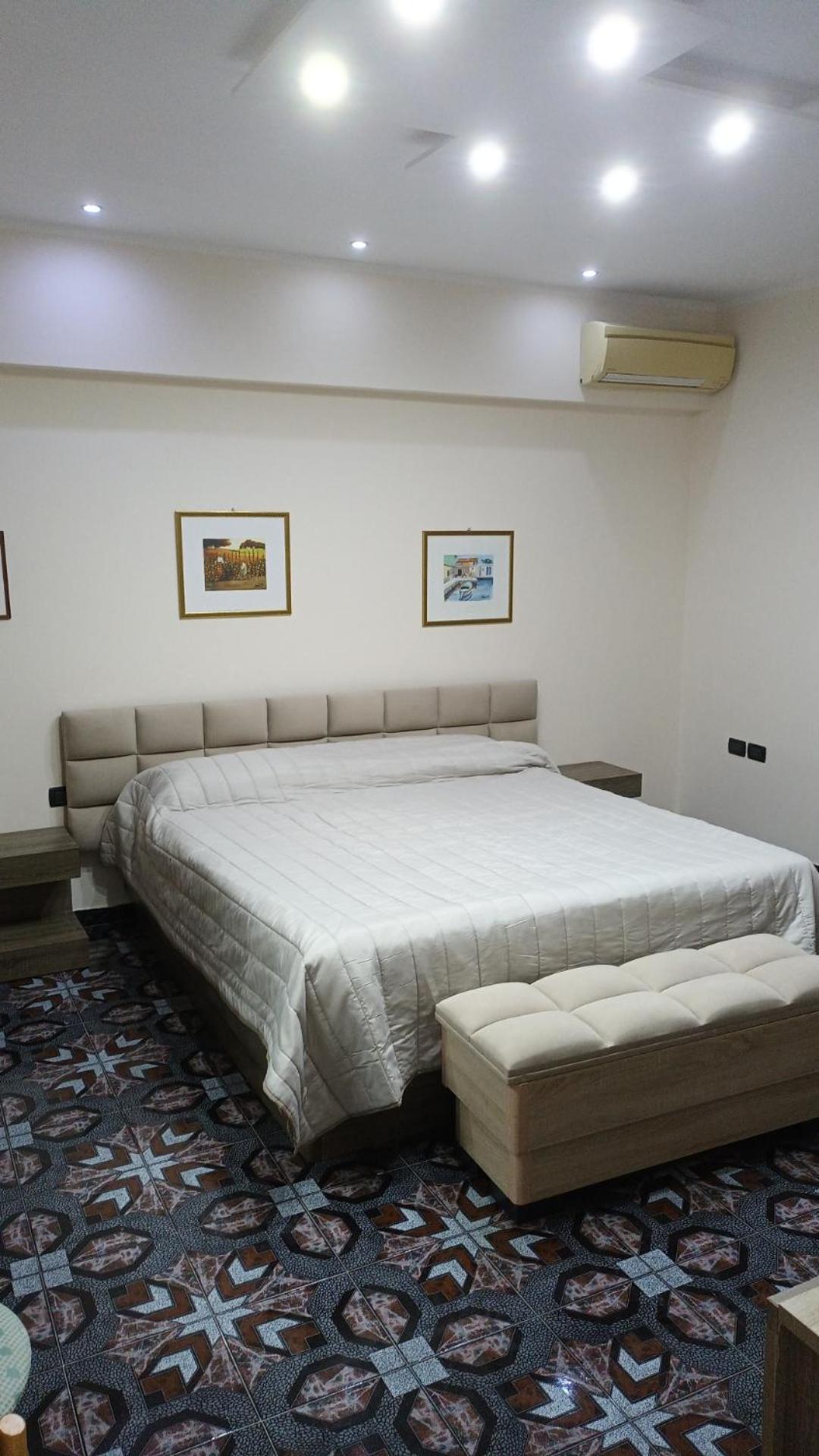 Royal Aparthotel Вльора Екстер'єр фото